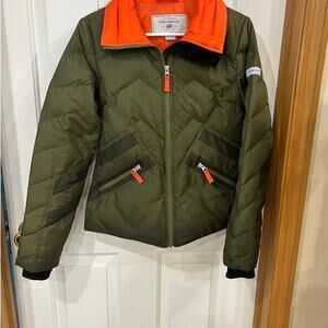 Obermeyer duck down/feather womans olive green puffer jacket